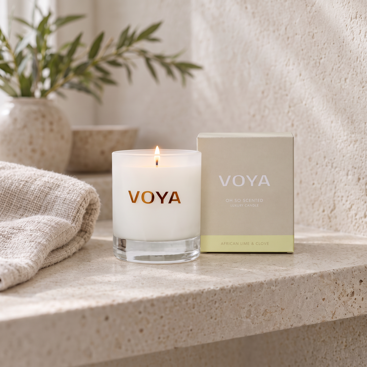 voya-tent-duftlys-afrikansk-lime-nellik_i-bademiljø