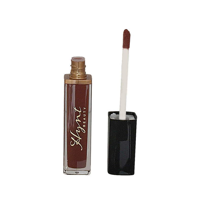 Lipoil fra Hynt Beauty somp lumper og pleier - økologisk leppeolje med fukt og glans farge liquid garnet