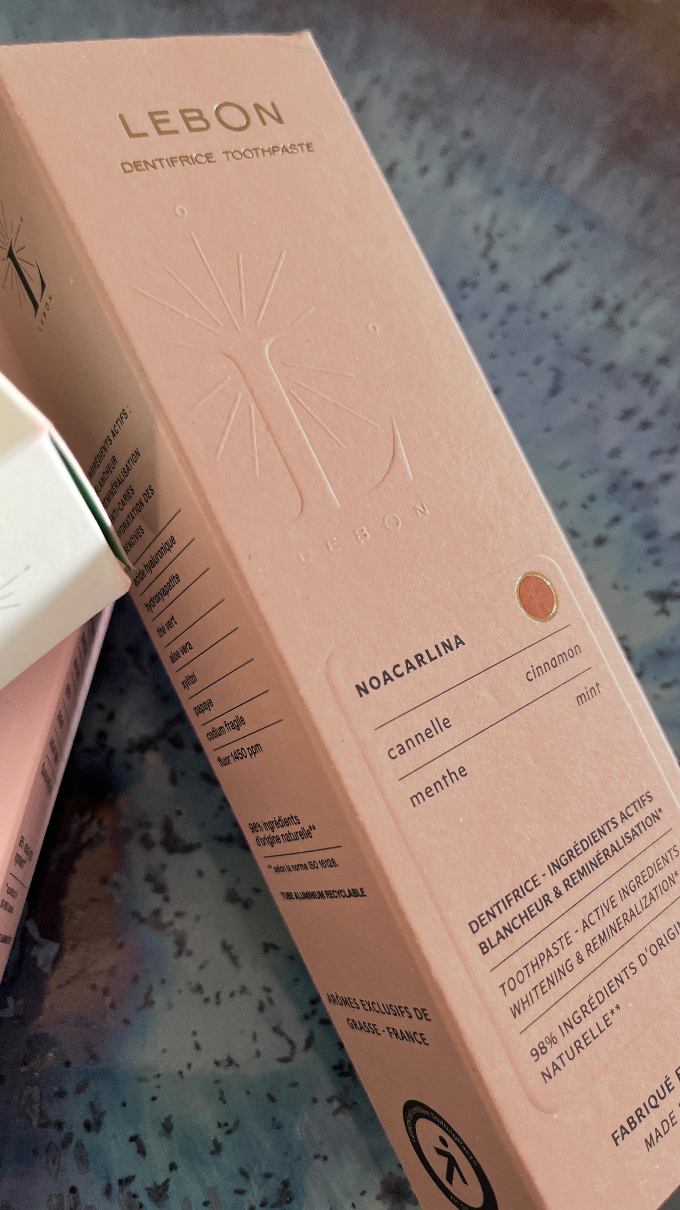 Lebon Tannkrem Noacarlina med Hydroxyapatit, kanel og frisk mynte