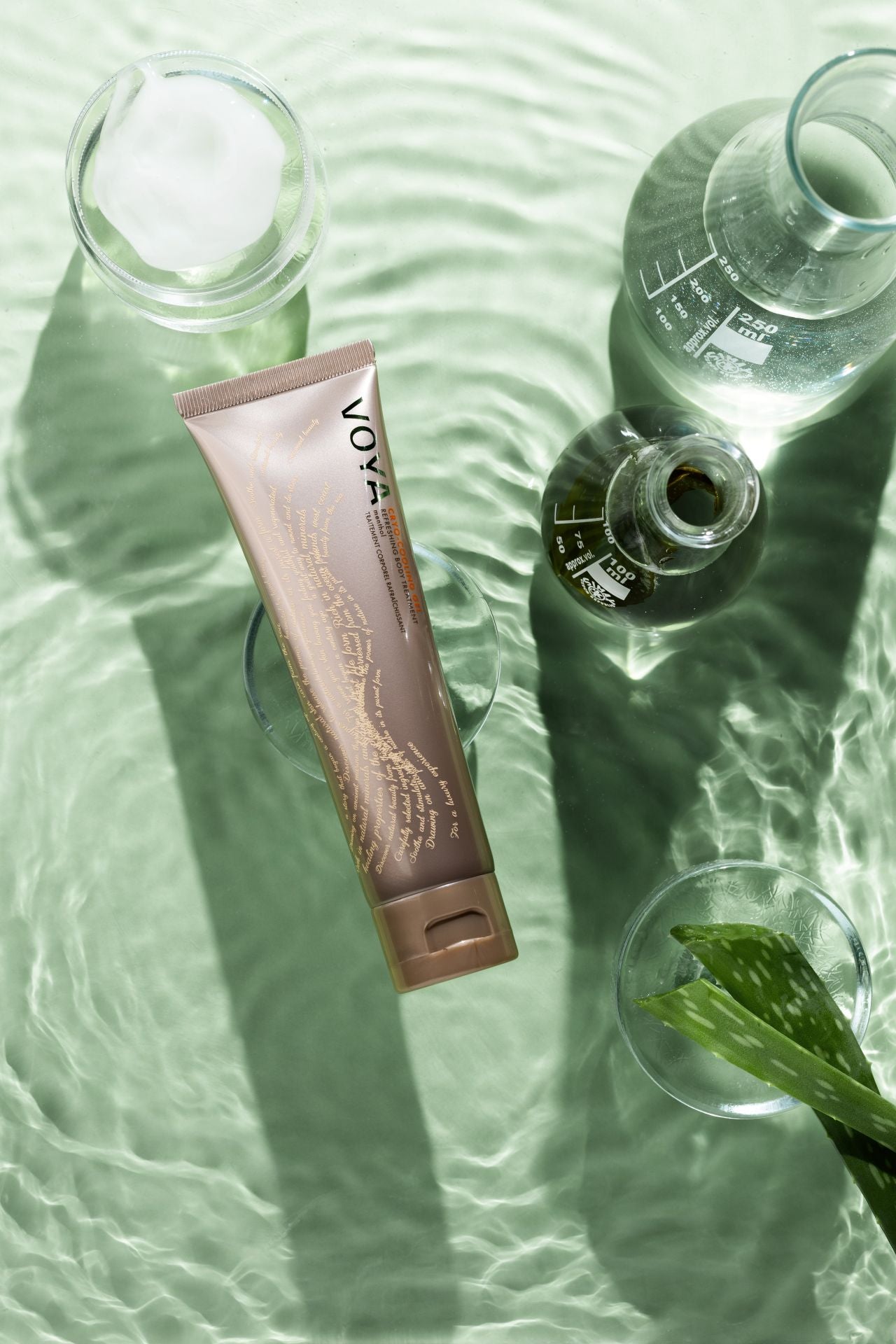 Naturlige ingredienser i VOYA Cryo-Cooling Gel – med mentol og økologisk tang