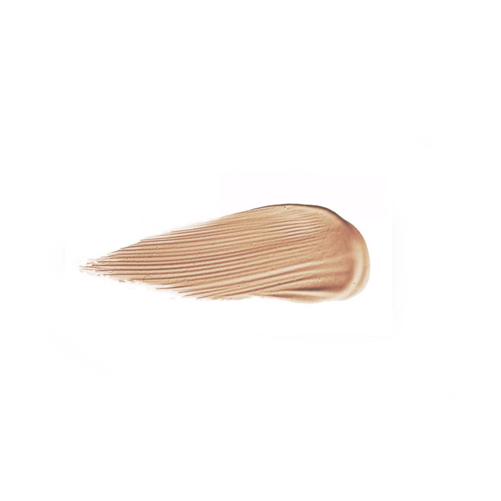 Swatch av Duet Concealer Medium – perfekt for medium hud med naturlig glød og nøytral til varm undertone
